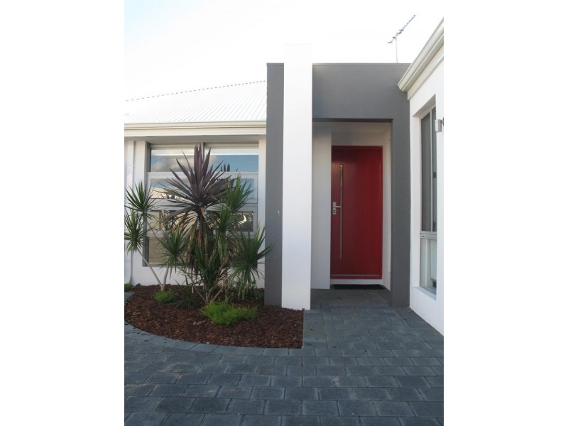 4/307 Rockingham Rd, Spearwood WA 6163