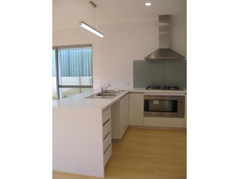 4/307 Rockingham Rd, Spearwood WA 6163