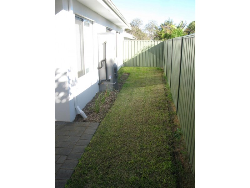 4/307 Rockingham Rd, Spearwood WA 6163