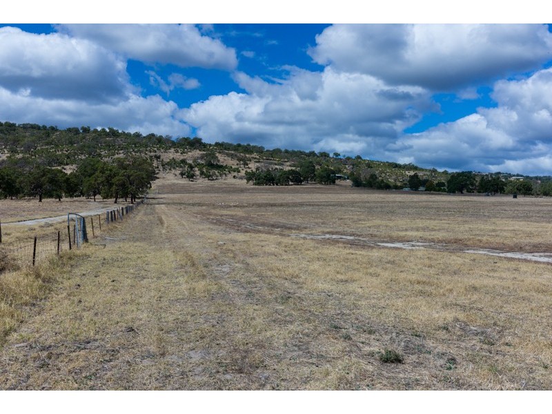 175 Copley Road, Upper Swan WA 6069