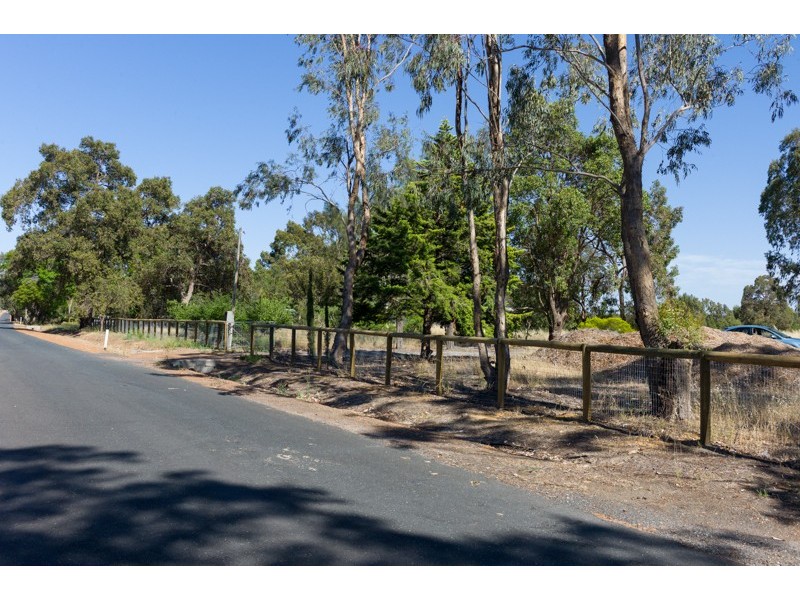 175 Copley Road, Upper Swan WA 6069