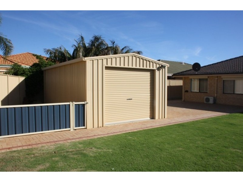 3 Bolton Avenue, Secret Harbour WA 6173