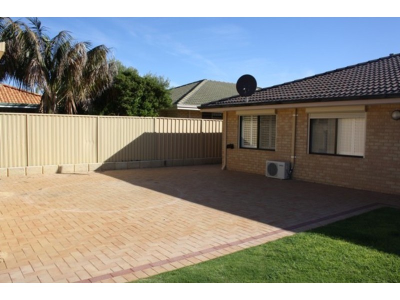 3 Bolton Avenue, Secret Harbour WA 6173