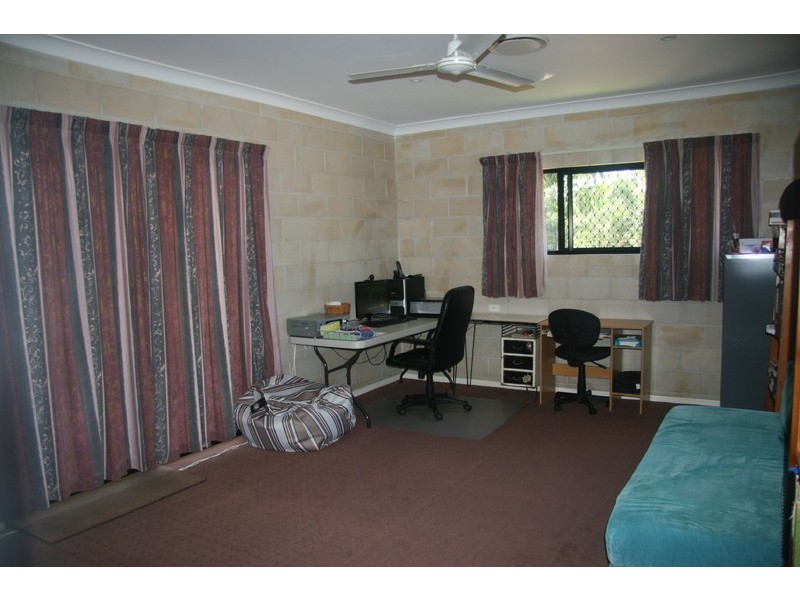 69 Jim Whyte Way, Burua QLD 4680