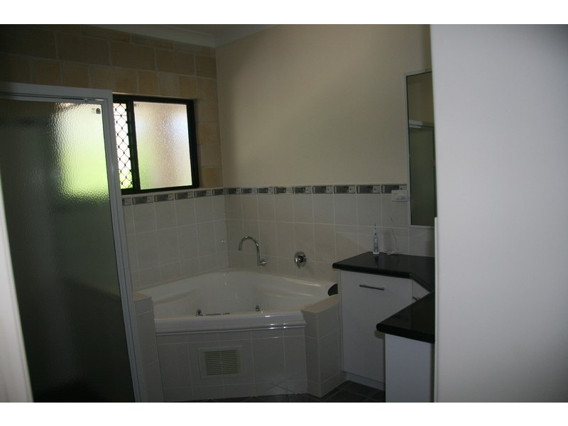 69 Jim Whyte Way, Burua QLD 4680