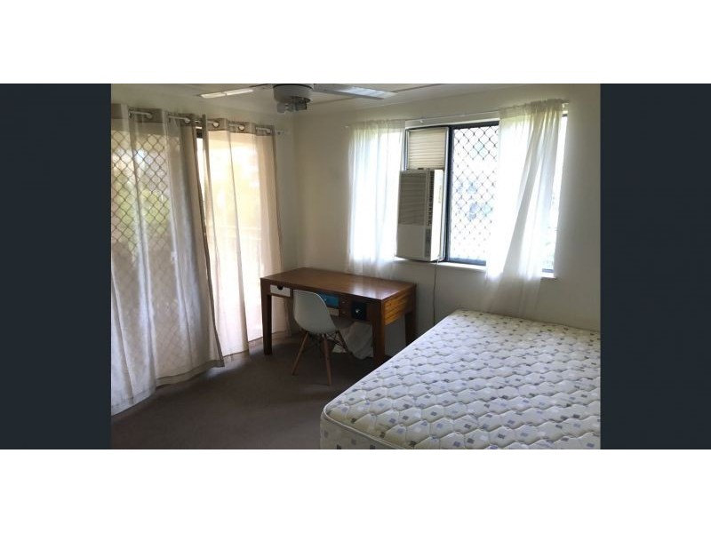 77/300 Sir Fred Schonell Drive, St Lucia QLD 4067