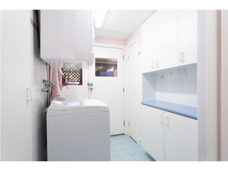 3 Oleander Drive, Scotts Head NSW 2447