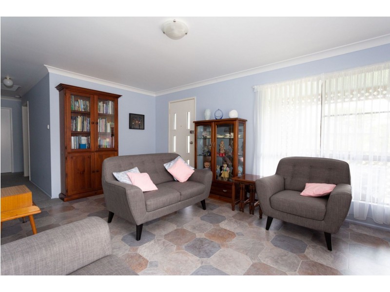 3 Oleander Drive, Scotts Head NSW 2447