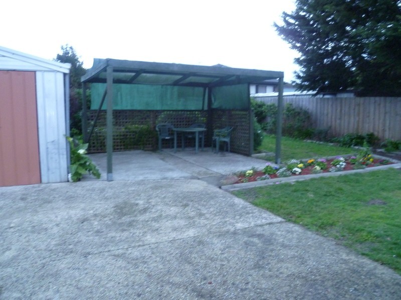 31 Marylyn Place, Cranbourne North VIC 3977