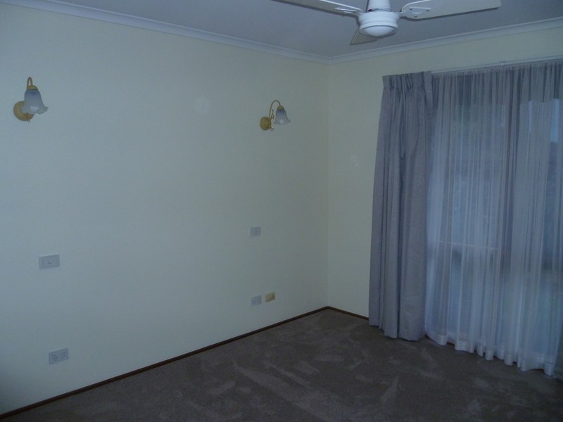 31 Marylyn Place, Cranbourne North VIC 3977