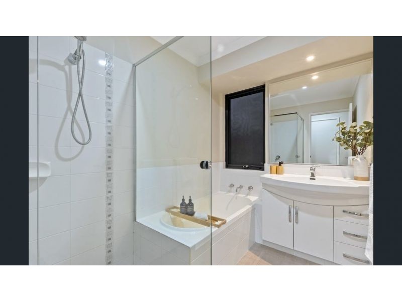 20B Mackay Way, Hillarys WA 6025