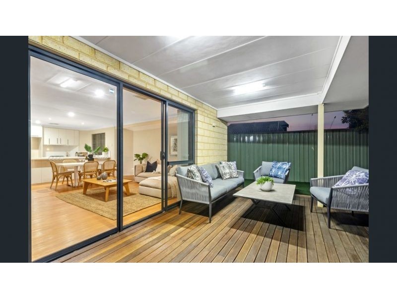 20B Mackay Way, Hillarys WA 6025