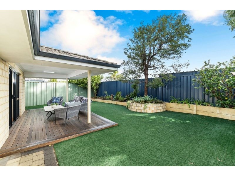 20B Mackay Way, Hillarys WA 6025