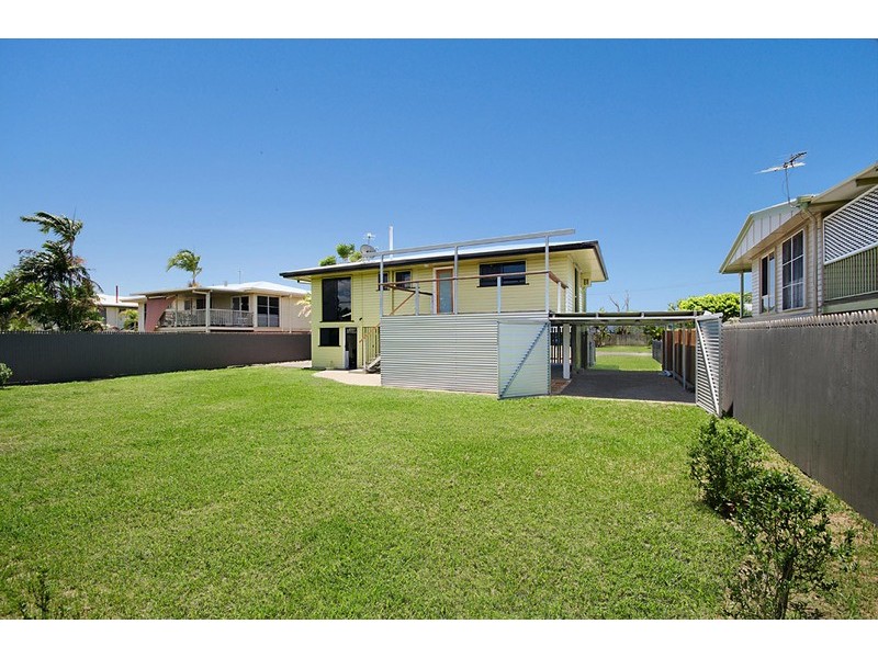 8 Clements Crescent, Vincent QLD 4814