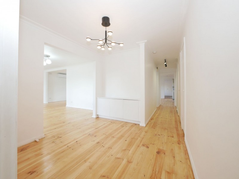 81 Plumpton Avenue, Glenroy VIC 3046