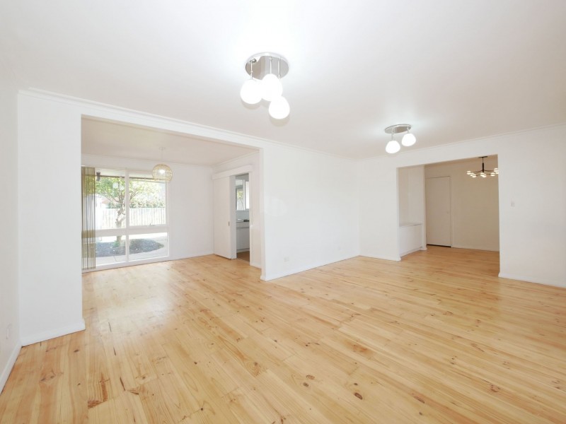 81 Plumpton Avenue, Glenroy VIC 3046