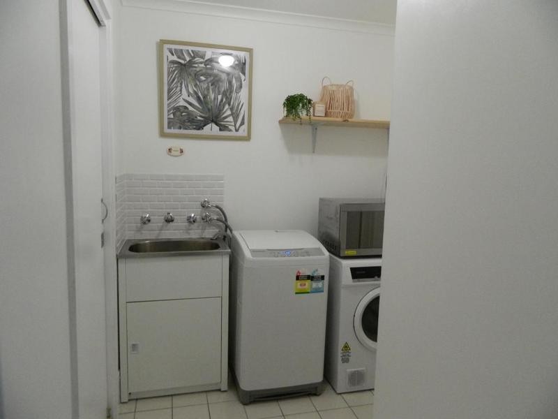 2/271 Martins Road, Parafield Gardens SA 5107