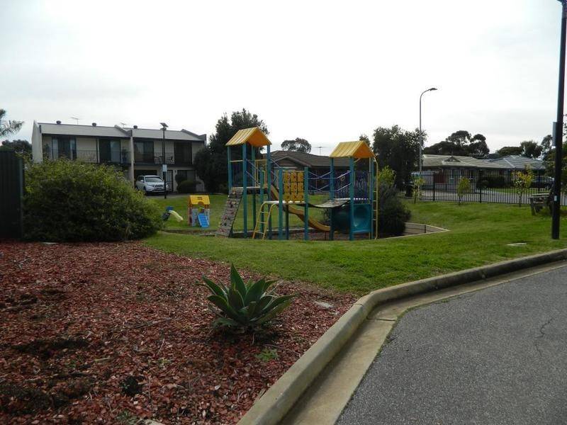 2/271 Martins Road, Parafield Gardens SA 5107