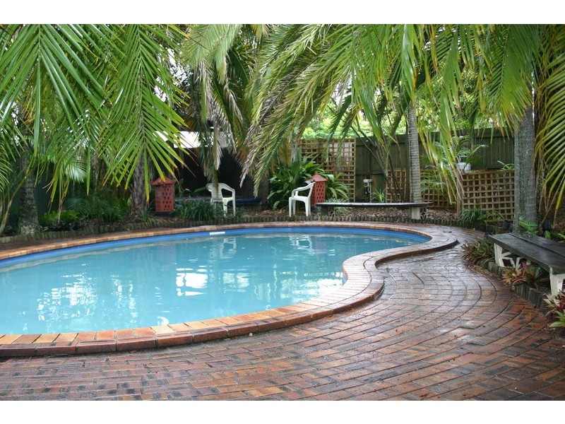 14 Peverell Street, Hillcrest QLD 4118