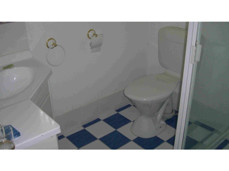 12 BREYNIA COURT, Elanora QLD 4221