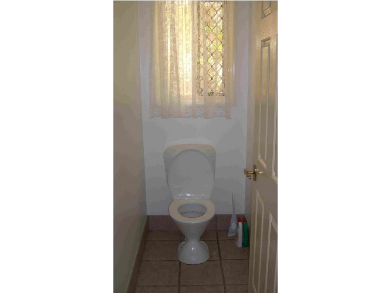 12 BREYNIA COURT, Elanora QLD 4221