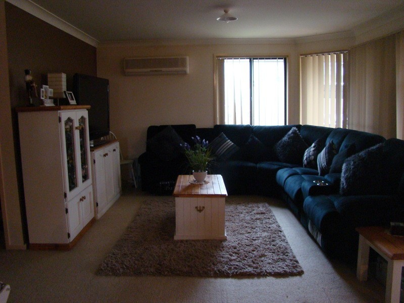 14 Karara Ave, Horsley NSW 2530