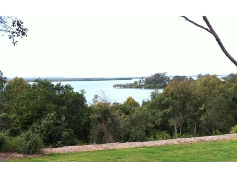 36 Wilson Esp, Redland Bay QLD 4165