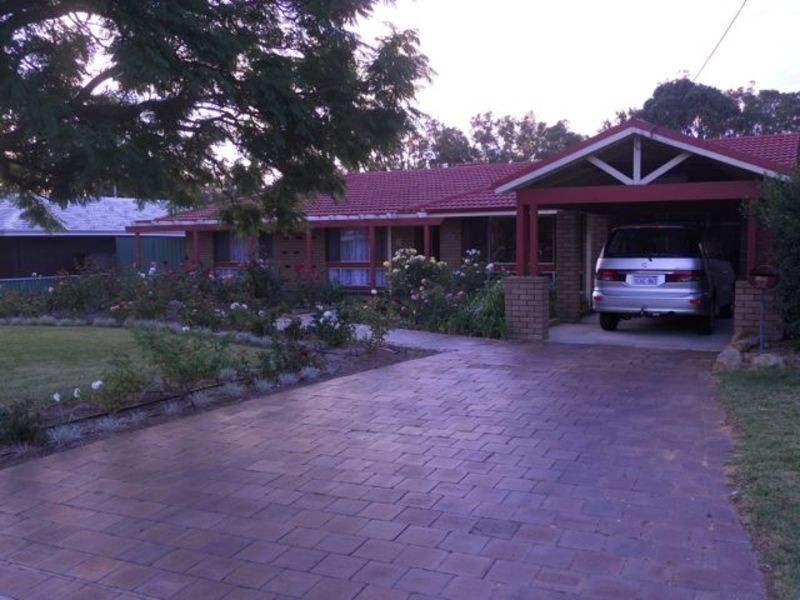 36 Jannali Way, Armadale WA 6112