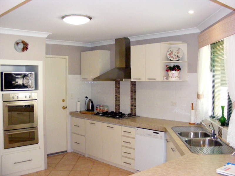 8 Rubens Bend, Ashby WA 6065