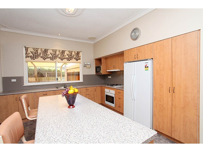 11 Yilgarn Street, Cunderdin WA 6407