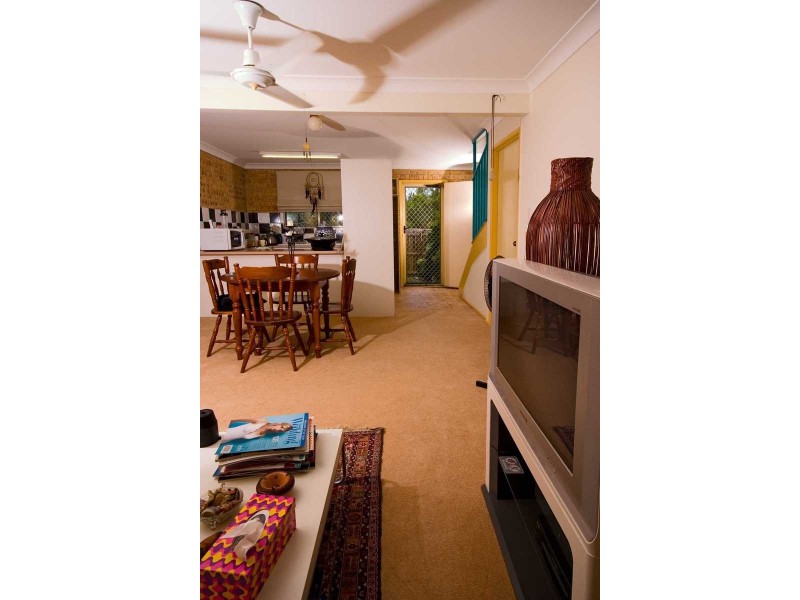 8/129-131 Castile Crescent, Edens Landing QLD 4207