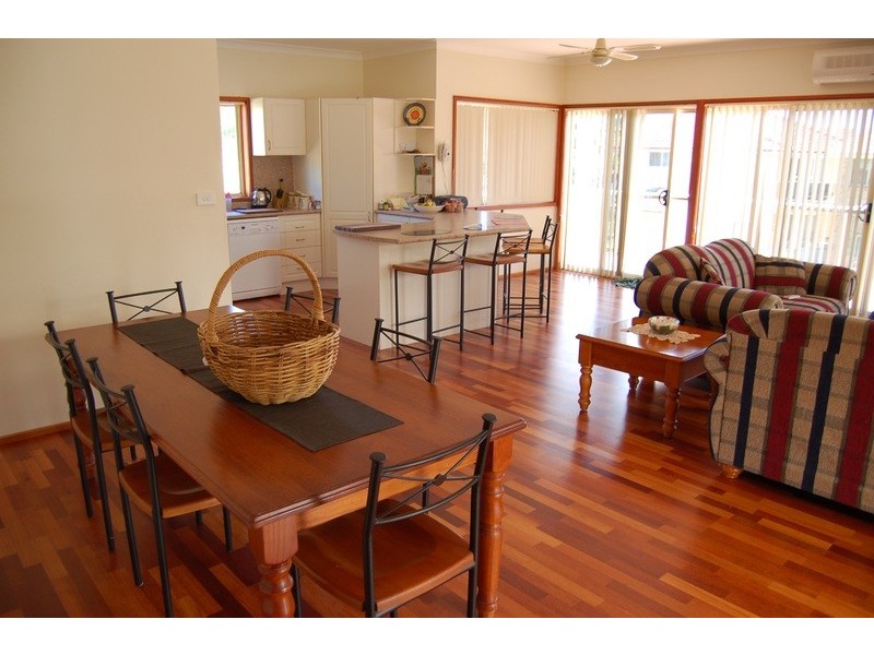 5 Marina Road, Bonnells Bay NSW 2264