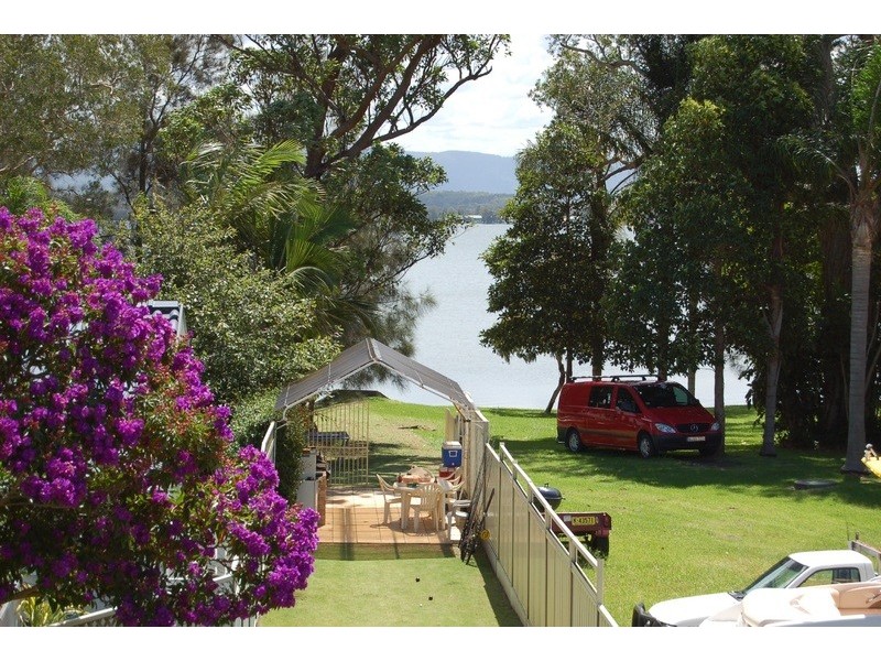 5 Marina Road, Bonnells Bay NSW 2264