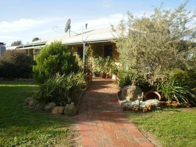 1084 Millinup Road, Porongurup WA 6324