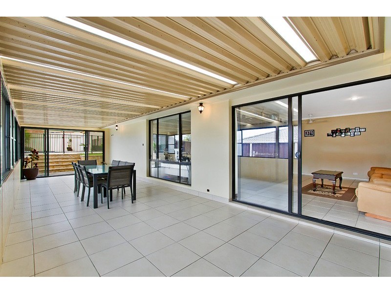 7  Lenola Cres, Blue Haven NSW 2262