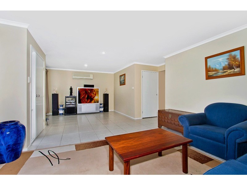 7  Lenola Cres, Blue Haven NSW 2262