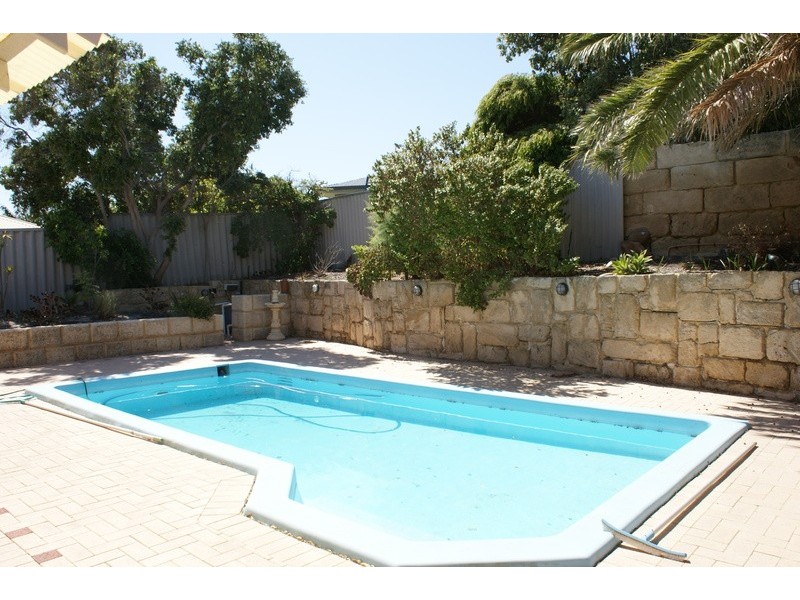 126 Oceanside Promenade, Mullaloo WA 6027