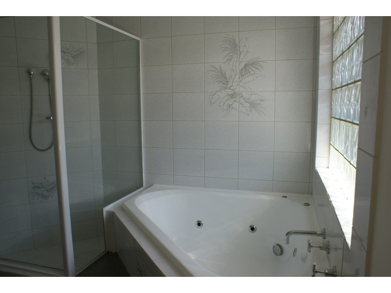 126 Oceanside Promenade, Mullaloo WA 6027
