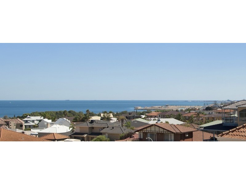 6b Cyprus Court, Coogee WA 6166