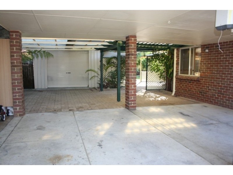 7 Karangi Place, Rockingham WA 6168