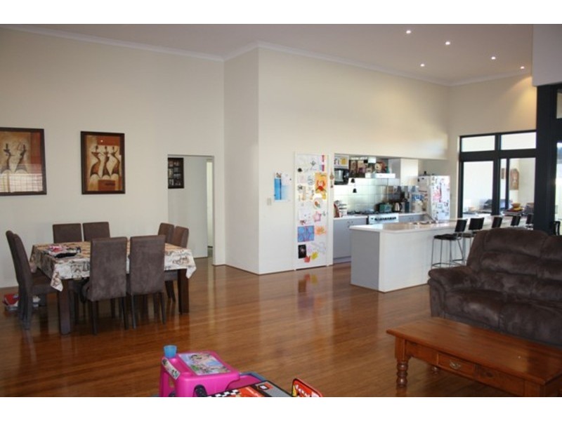 6 Smithers Parkway, Baldivis WA 6171