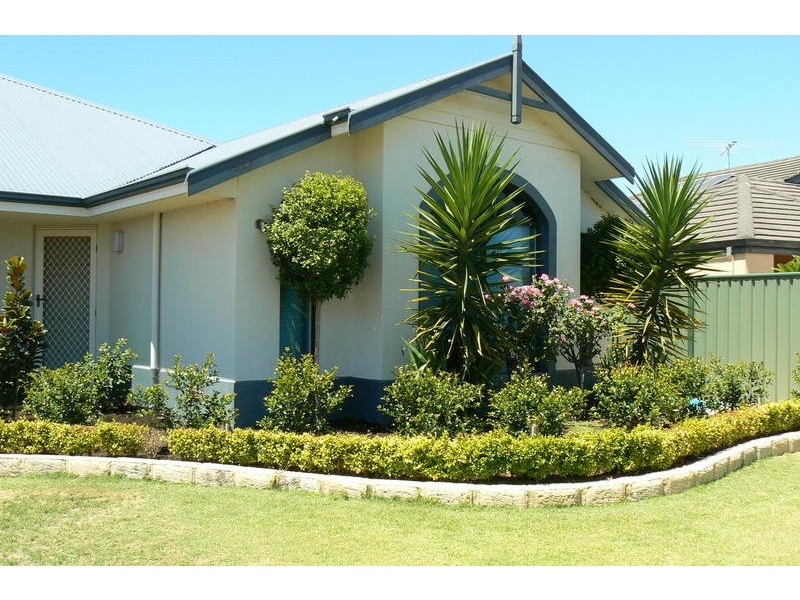 58 Bowden Drive, High Wycombe WA 6057