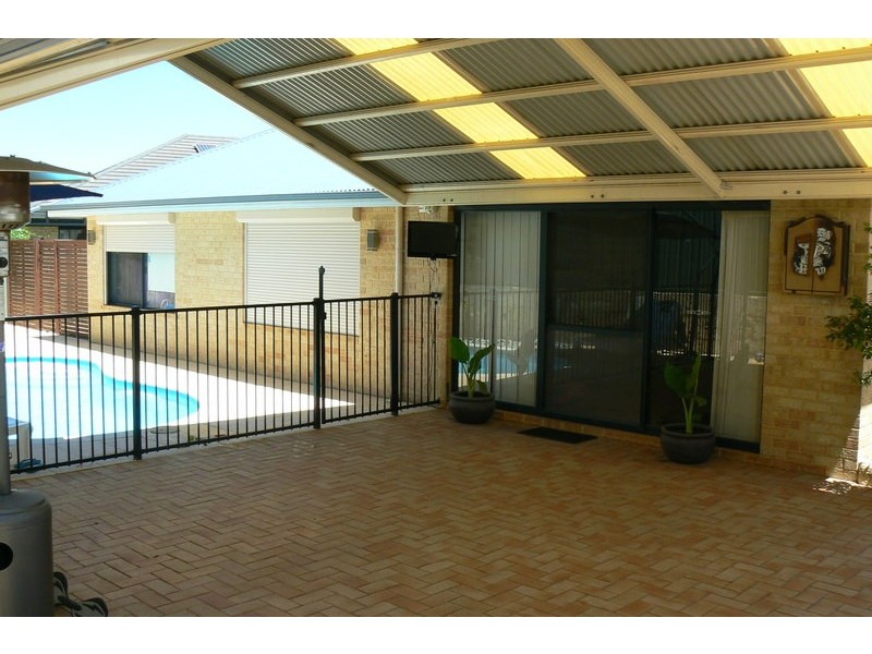 58 Bowden Drive, High Wycombe WA 6057