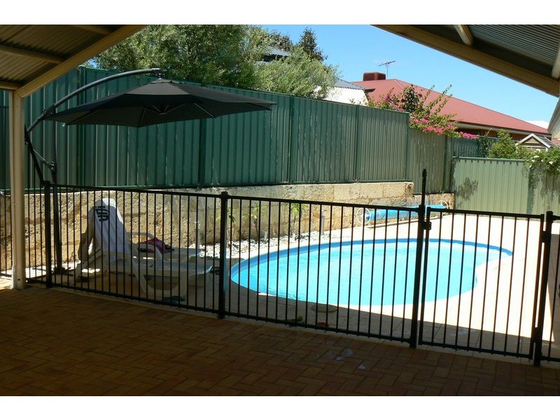 58 Bowden Drive, High Wycombe WA 6057