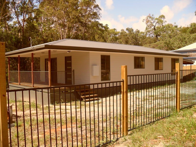 1 Tukkeri Street, Macleay Island QLD 4184