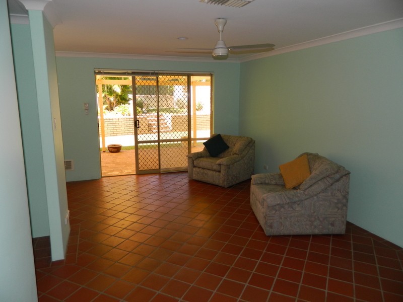 8A Diamond Place, Kardinya WA 6163