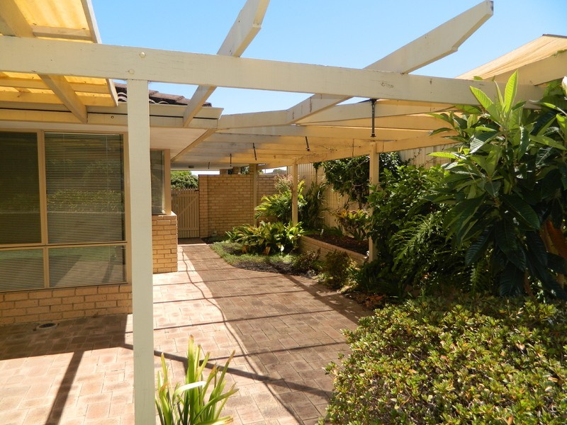 8A Diamond Place, Kardinya WA 6163