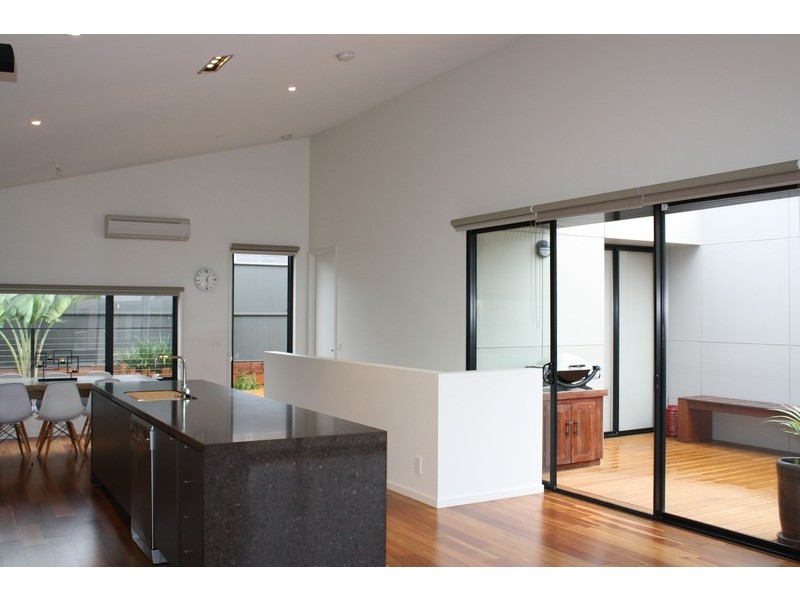 25 Hillsdale Avenue, Maribyrnong VIC 3032