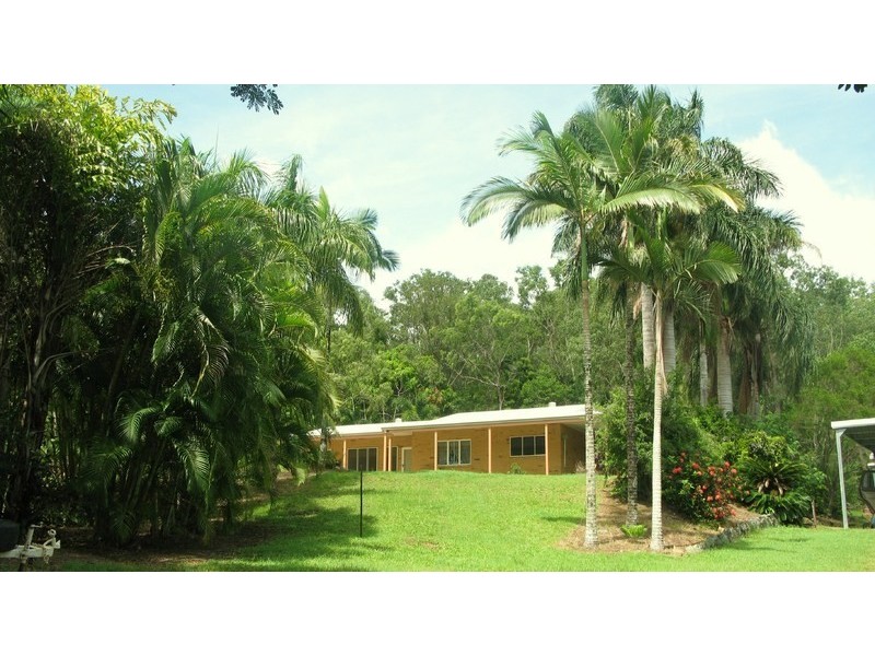 6 Heathwood Court, Hampden QLD 4741