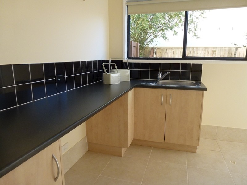 16 Irwin Place, Redland Bay QLD 4165